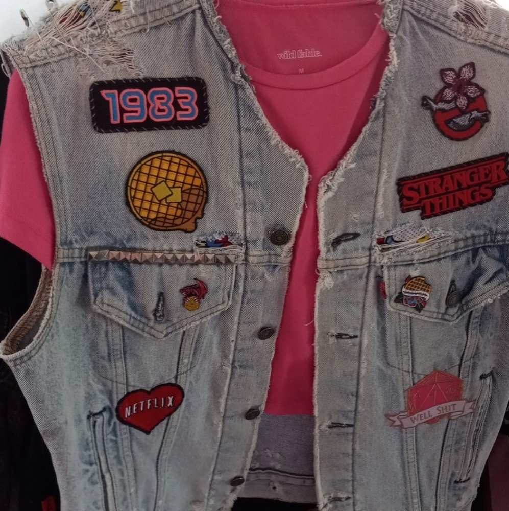 SOLD @MARKET! Vintage Levi's Stranger things red tag custom vest! Hollywood! - Picture 7 of 15